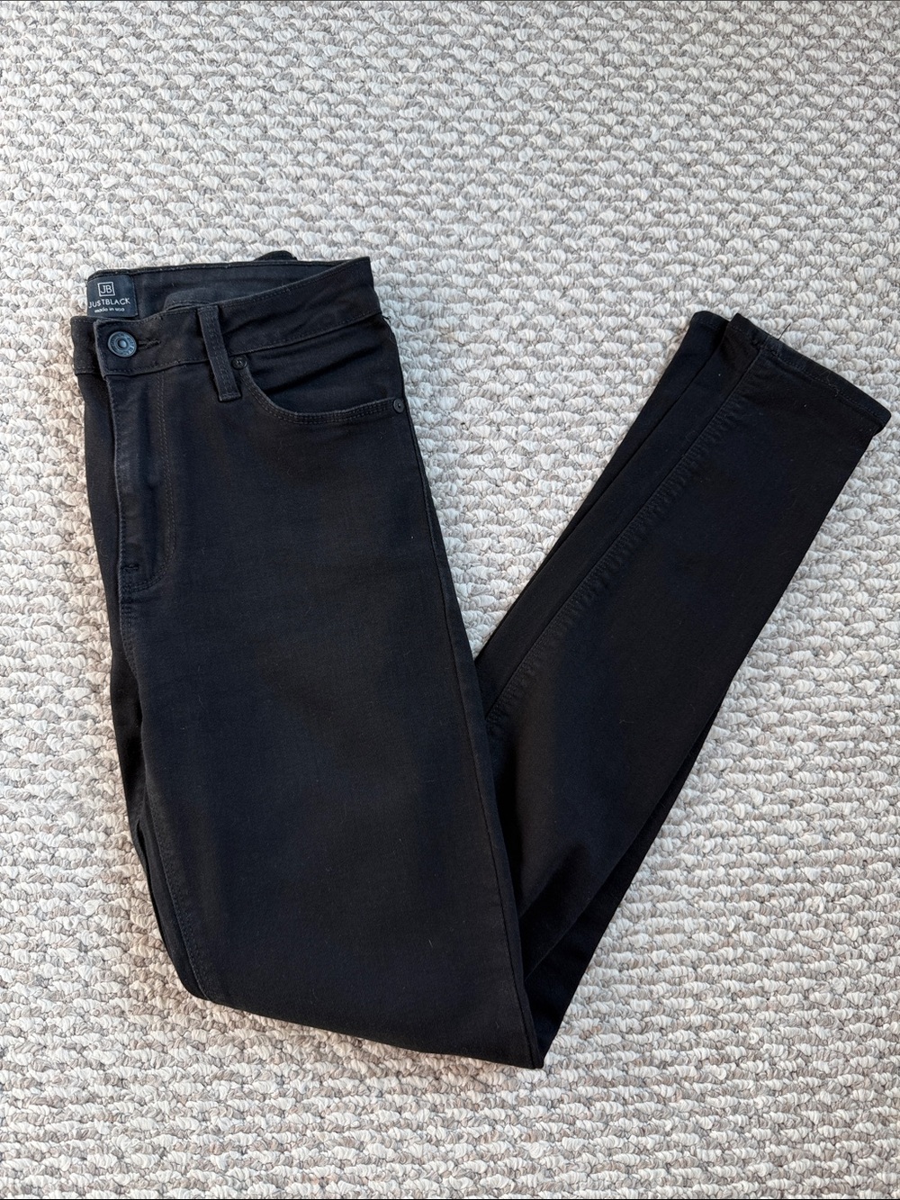 Sleek Black Skinny Jeans